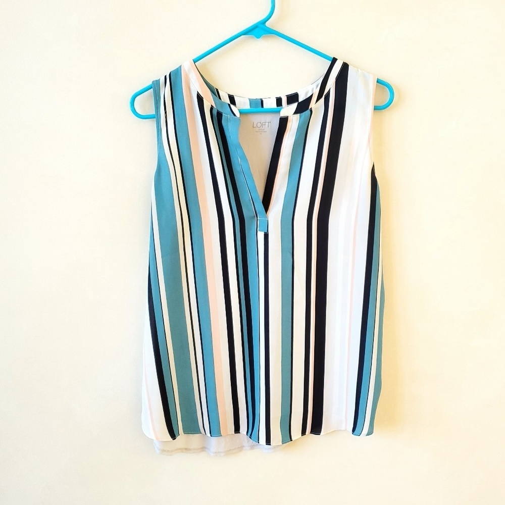 Loft sleeveless blouse